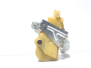 TOYOTA Yaris (2005–2011) Verschluss des Tankdeckels 241008 - 2