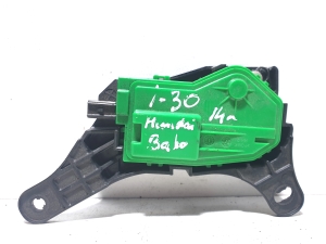 Fuel filler cap lock