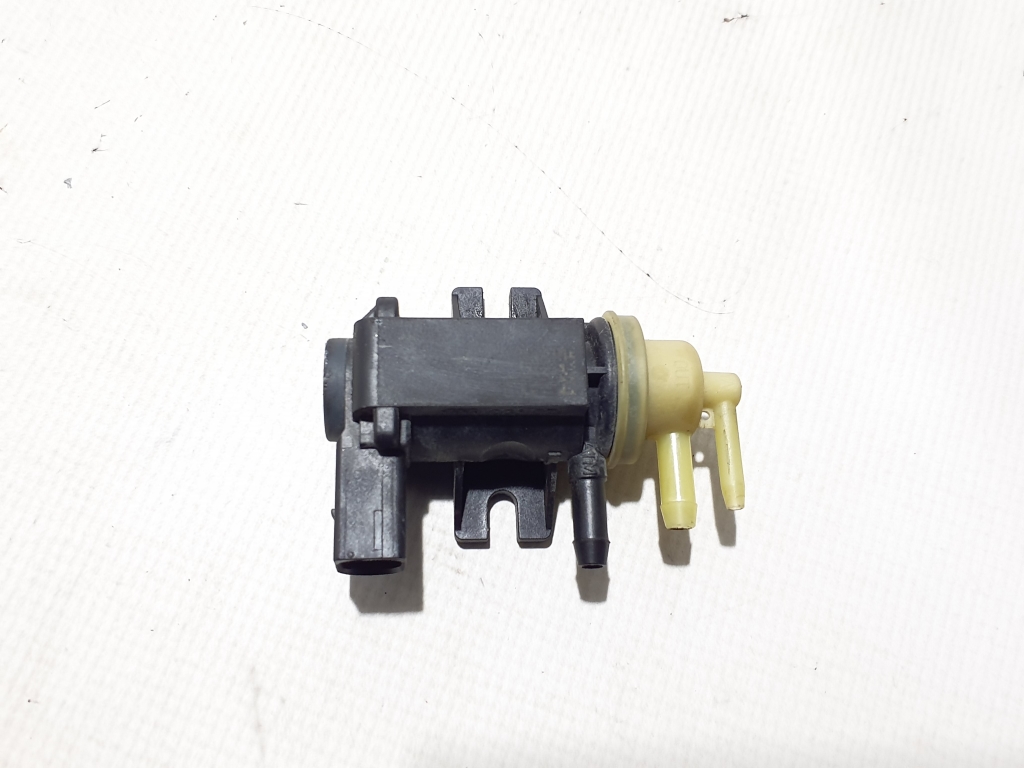 VOLKSWAGEN Amarok 1 generation (2010-2022) Solenoid Valve 1K0906627B 23129175