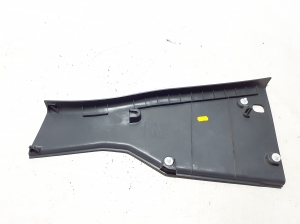 Volkswagen Amarok I (2010–2022) Tagumise toe sisekujundus 2H7867288 - 2
