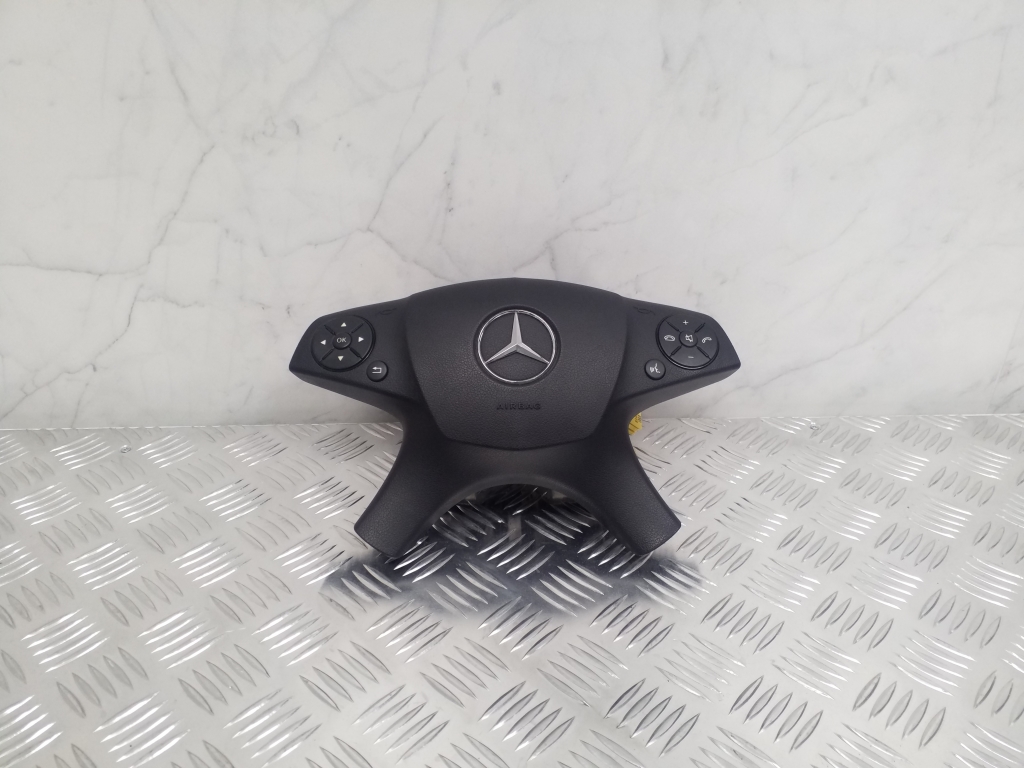 MERCEDES-BENZ C-Class W204/S204/C204 (2004-2015) Steering Wheel Airbag A2048600202 25025008