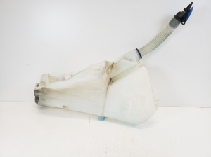   Front washer fluid reservoir  - GX7317B613D 