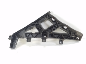  Rear bumper bracket 