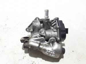  EGR valve 