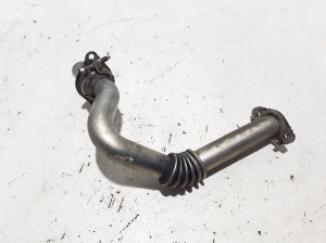  EGR valve pipe 