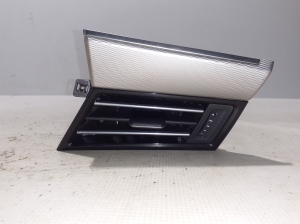   Grilles de ventilation du tableau de bord  - 3G1819701E 