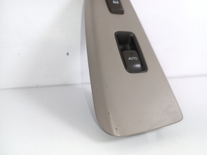 LEXUS GX (2002–2009) Rear side door window switch 84030-60030 - 2