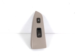 Schalter el. Fensterheber hinten - 84030-60030