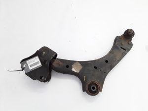 VOLVO XC70 (2007–2016) Front control arm 31277345 - 3