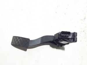 Volkswagen Passat B8 (2014–2023) Accelerator pedal 5Q1723503H - 3