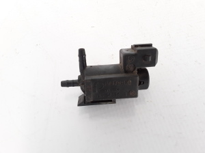 VOLVO V70 II (2000–2007) Magnetventil 30611668 - 2