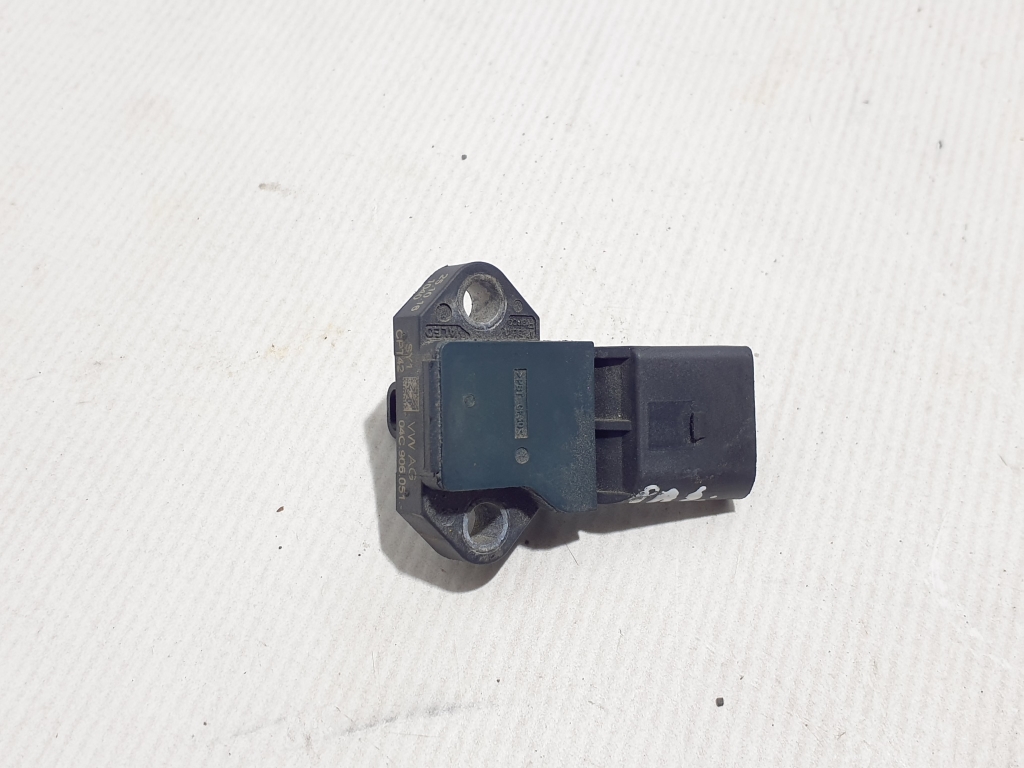 VOLKSWAGEN Passat B8 (2014-2023) Intake Manifold Pressure Sensor 04C906051 23143584