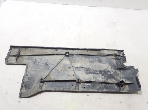 Volkswagen Passat B8 (2014–2023) Unterbodenschutz 3Q0825201B - 2