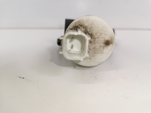 Jaguar XE (2015–2026) Front windshield washer pump BK2117K624BA - 3