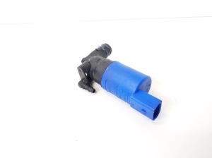 Jaguar XE (2015–2026) Front headlight washer motor AV6113K082AA - 3