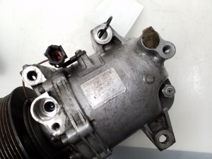 NISSAN Terrano R20 (1996–2007) Konditsioneeri kompressor 92600EB40B - 4