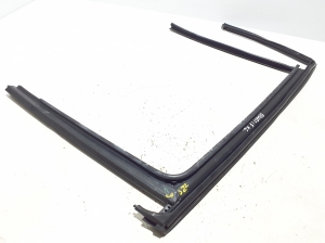 Volkswagen Passat B8 (2014–2023) Tagumise küljeukse tihend uksel 3G9839431 - 3
