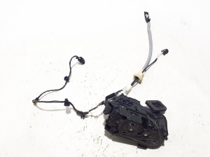 Volkswagen Passat B8 (2014–2023) Rear side door lock 5TA839016E - 4