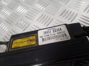 Infiniti M35/45 Y50 (2006–2010) Pimeda nurga radar Distronic 28437EG30A - 4