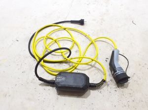  Battery charging cable 