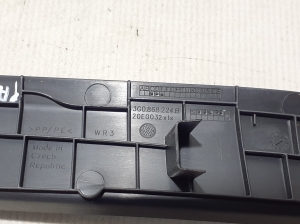 Volkswagen Passat B8 (2014–2023) Dashboard trim 3G0868224B - 2