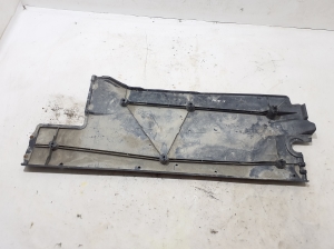 Volkswagen Passat B8 (2014–2023) Unterbodenschutz 3Q0825202B - 2