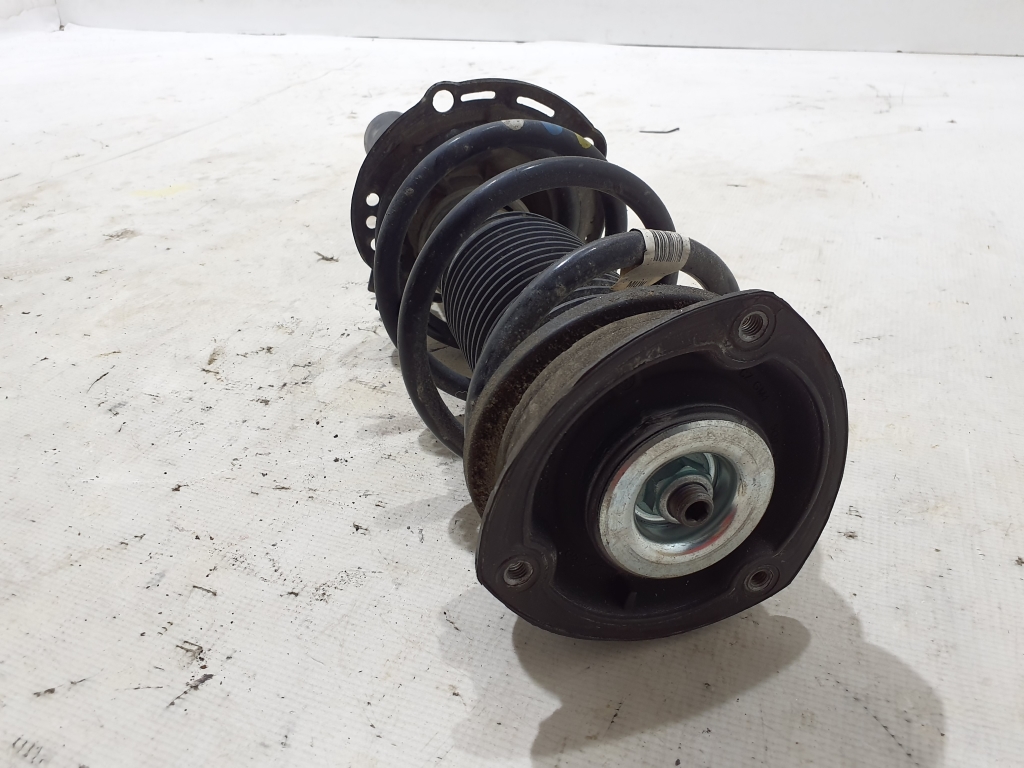 VOLKSWAGEN Passat B8 (2014-2023) Front Right Shock Absorber 3Q0413031BP 23311102