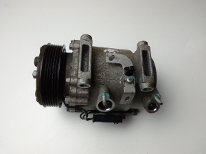 A/C compressor - 9827596080