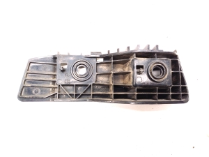 Tesla Model Y Y (2020–2026) Rear bumper bracket 1083993-00-D - 3