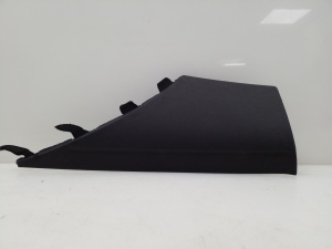 Interior trim of the rear strut - 8K5867246