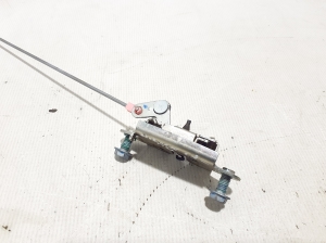 TOYOTA Hilux (2015–2020) Trunk lid lock 657800K010 - 2