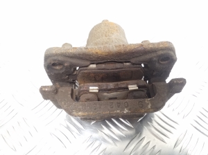Infiniti FX (2002–2008) Front brake caliper - 6