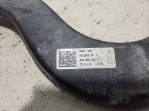Volkswagen Passat B8 (2014–2023) Tagumine õõtshoob 5Q0505323D - 2