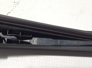 Volkswagen Passat B8 (2014–2023) Rear squeegee leg 3G9955707 - 4