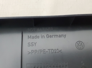 Volkswagen Passat B8 (2014–2023) Autre pièce de garniture de hayon 3G9867603 - 3