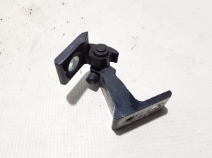 Volkswagen Passat B8 (2014–2023) Rear side door lower hinge 8V5833403C - 3