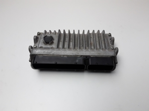 TOYOTA Verso-S NLP-12 (2010–2017) Motorsteuergerät 896615270 - 3