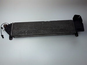   Intercooler radiator 