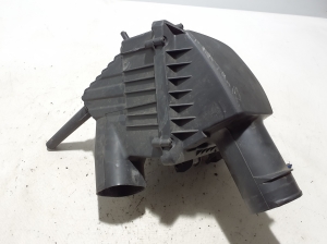 RENAULT Trafic III (2014–2022) Luftfiltergehäuse 165009078R - 2