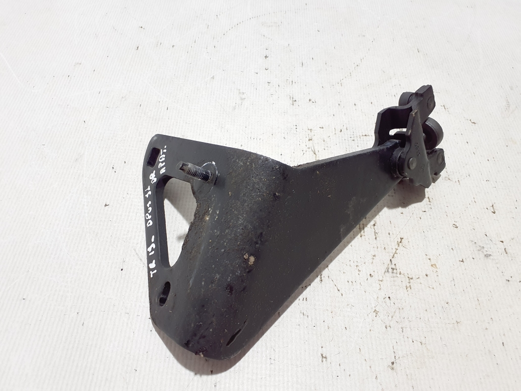 RENAULT Trafic 3 generation (2014-2023) Support inférieur de porte coulissante 745965439R 23291378