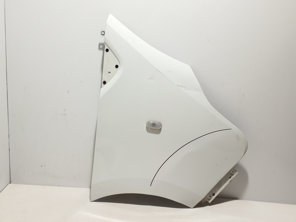 RENAULT Trafic 3 generation (2014-2023) Front Right Fender 631001616R 23291372