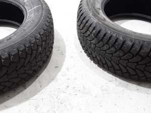 TOYOTA Hilux (2015–2020) Rehvid 26560R18 - 3