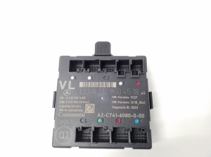Mercedes Benz SLK-Class 172 (2011–2026) Front door control unit A2129004518 - 2