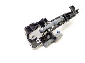 Honda Civic IX (2011–2015) Front door external opening handle and its details - 3