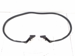   Trunk seal (on body)  - A1727500098 