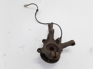 RENAULT Clio II (1998–2005) Front wheel hub 8200207313 - 2