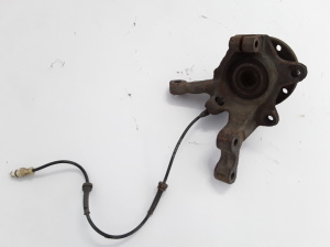RENAULT Clio II (1998–2005) Front wheel hub 8200207313 - 3