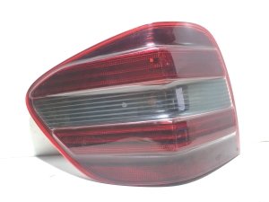 Eckleuchte hinten - 404121L  404181L