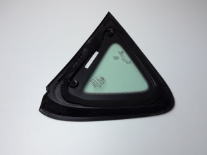 Ford Fiesta VI (2008–2017) Rear quarter glass 8A61A29750 - 2