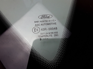 Ford Fiesta VI (2008–2017) Rear quarter glass 8A61A29750 - 3
